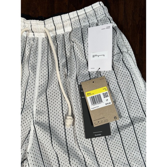 NIKE Dri-Fit Standard Issue Reversible‎ Shorts White Black Sz S *NEW* FN2763-100 - Picture 8 of 14
